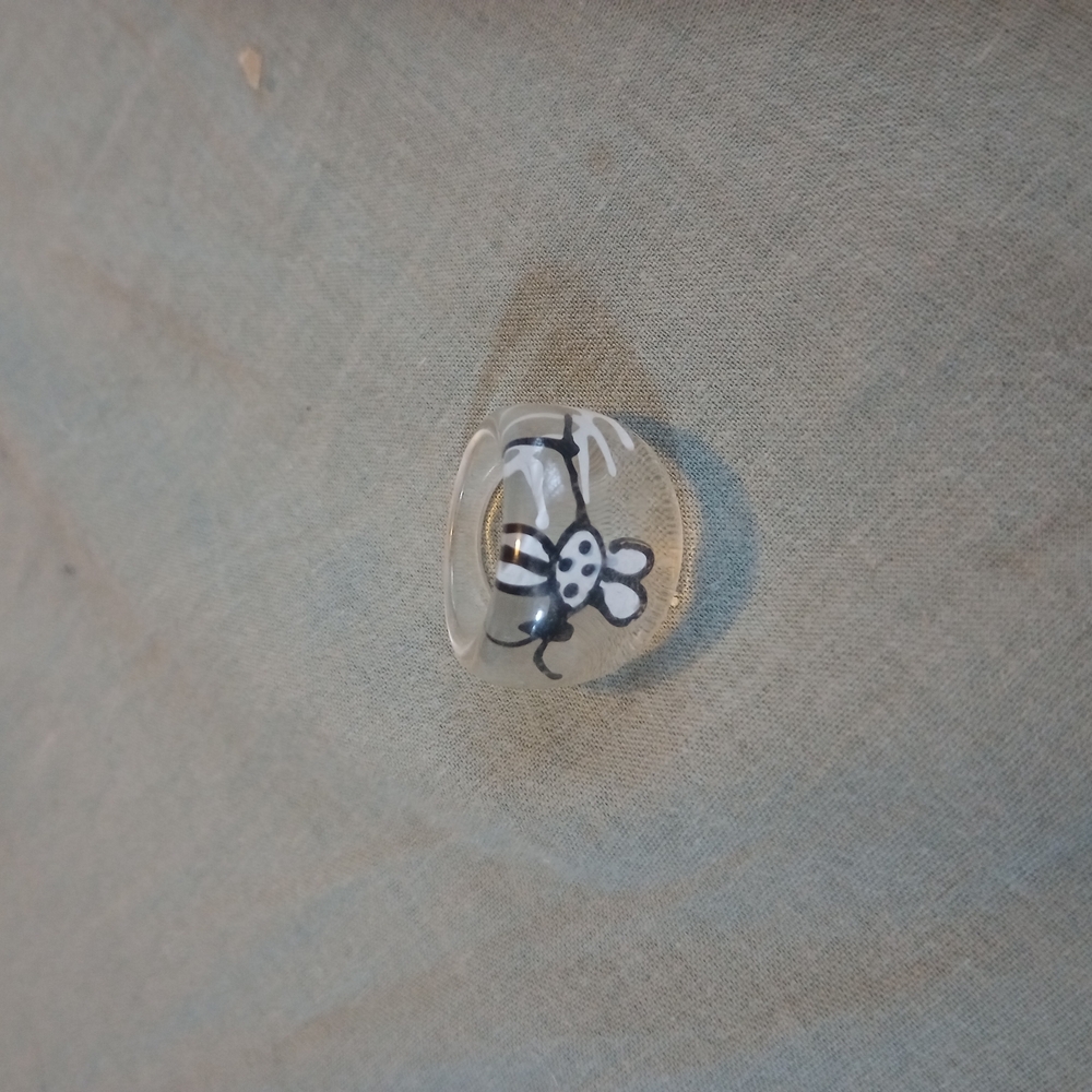 Clear Glass Bee Design Ring
